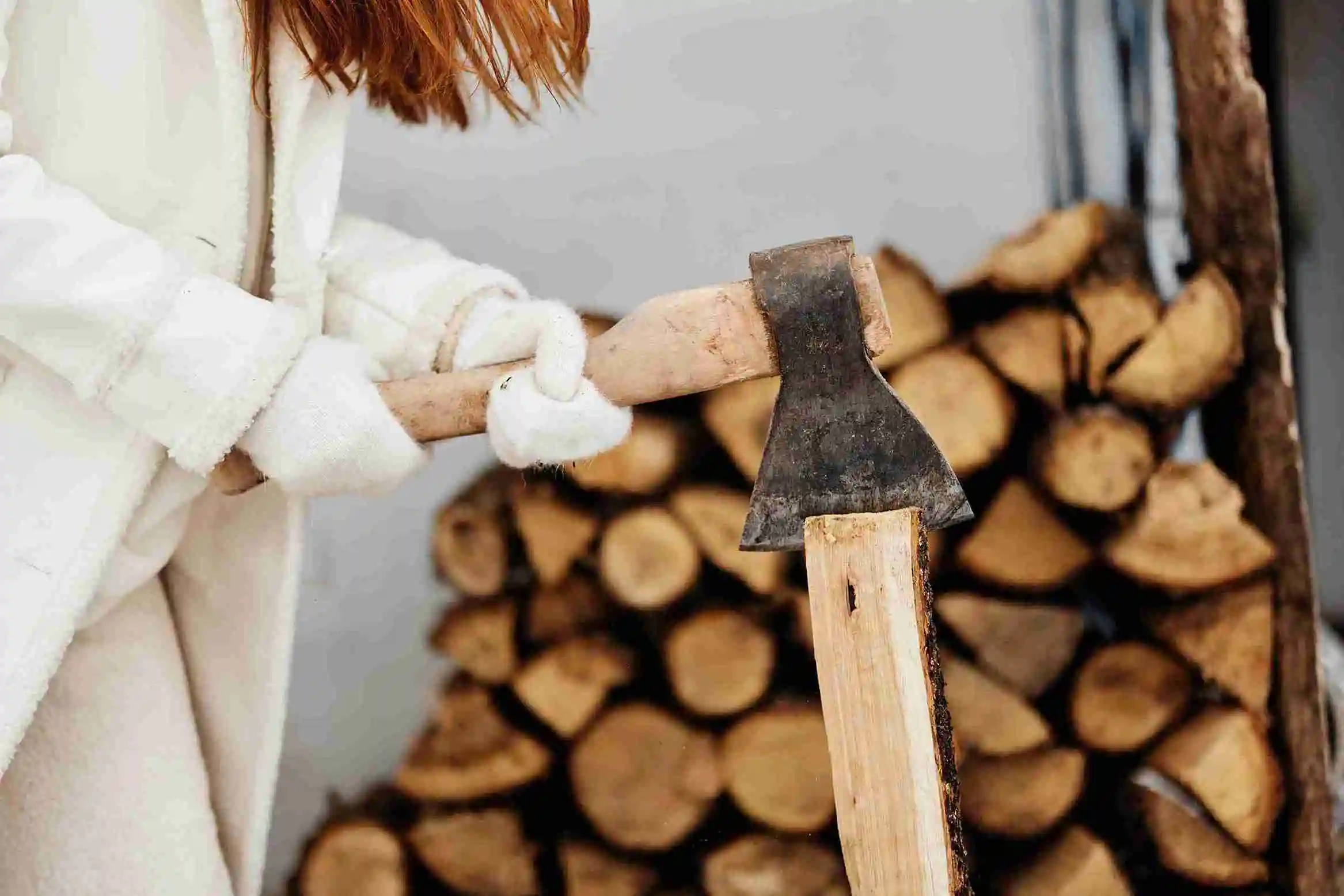 Firewood Safety Tips for Denver Homes